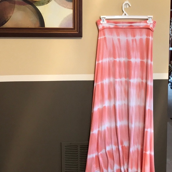 Design History Dresses & Skirts - Maxi skirt